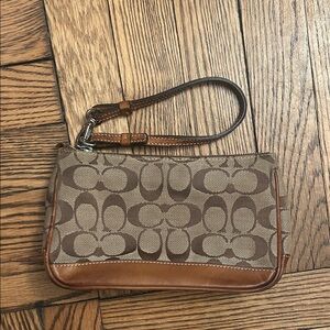 Coach Brown Signature Demi/wristlet
